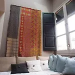 Sleep & Duplex Barri Vell شقة *
