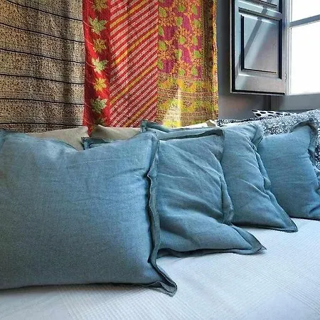 Sleep & Duplex Barri Vell شقة خيرونا
